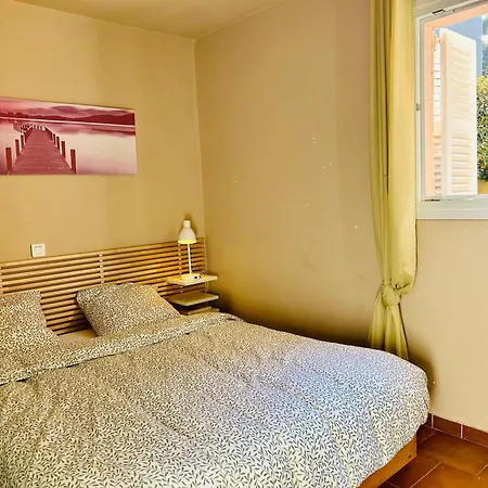 Appartement Et Cosy T2 A Deux Pas Du Port Dans Un Quartier Calme
